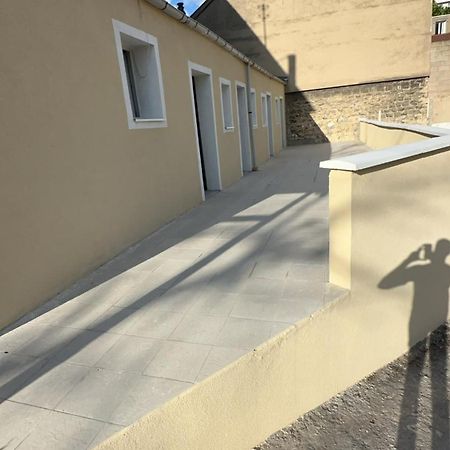 ホテル Chez Michel L'Ile-Saint-Denis エクステリア 写真